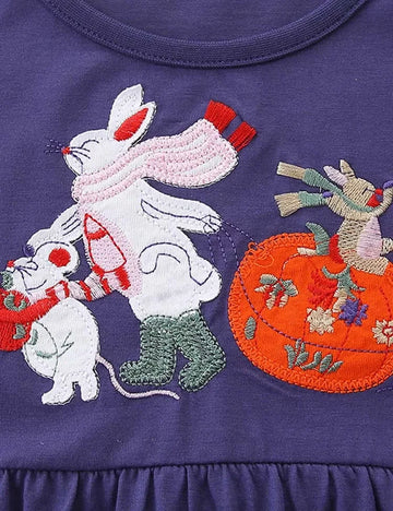 فستان مزين برسومات كرتونية على شكل حيوانات للهالوين